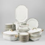 1077 4218 DINNER SET